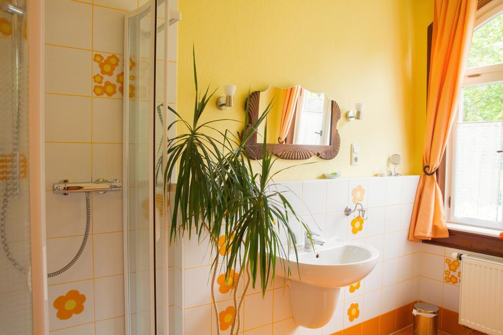Hotel Villa Rossek บาด ลีเบินชไตน์ ภายนอก รูปภาพ